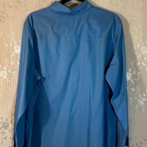 Foxcroft Non-Iron Shaped Fit Button-Down Shirt – Blue, Women’s Plus 1X (18W–20W) - Picture 7 of 8